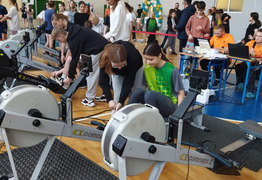  (photo)