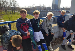  (photo)