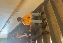  (photo)