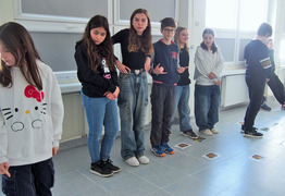  (photo)