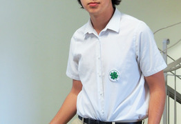  (photo)