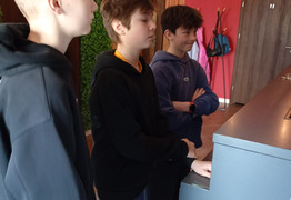(photo)